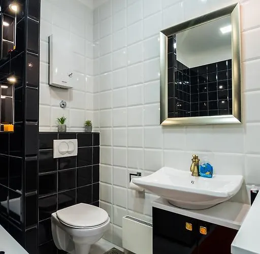 Bright Center With Balcony * بلغراد